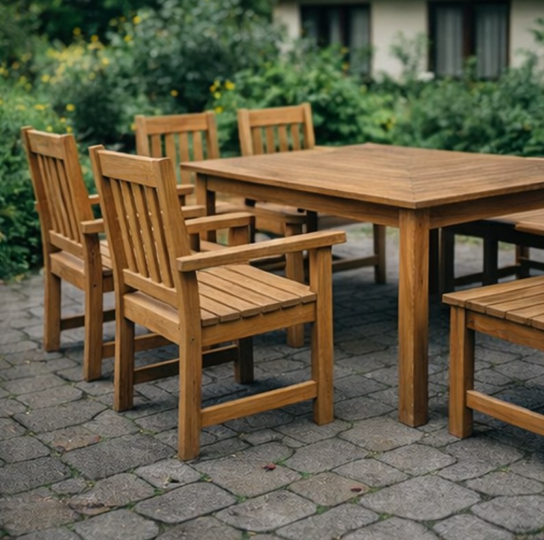 Impregnat ochronno-dekoracyjny VIDARON Powłokotwórczy 0,7 L Dąb Winchester 